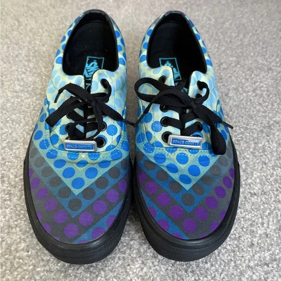 Vans David Bowie Space Oddity lace up ombré polka dot shoes - Picture 2 of 11